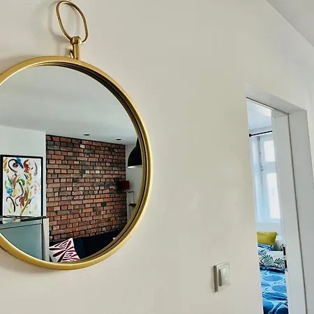 Central Apartment شقة بيدغوستيا