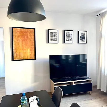 شقة Central Apartment *