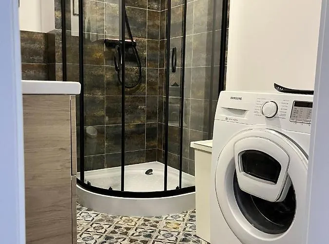 شقة Central Apartment *